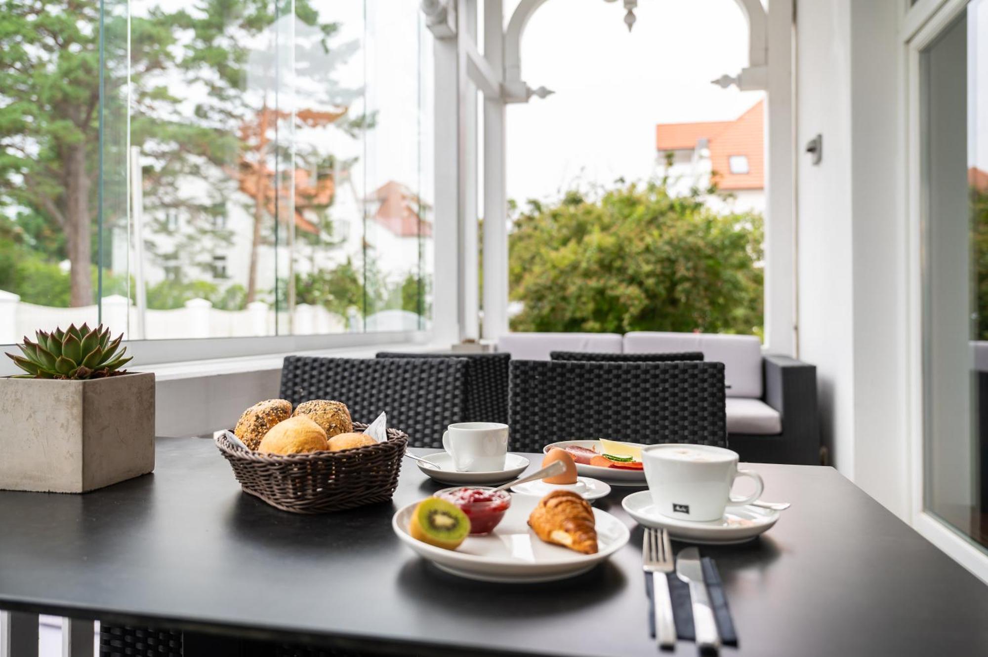 Strandvilla Glueckauf 宾茨 外观 照片