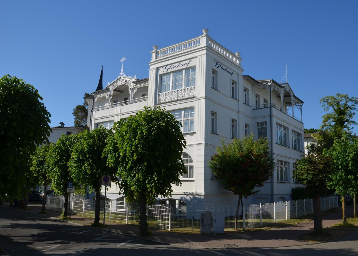 Strandvilla Glueckauf 宾茨 外观 照片